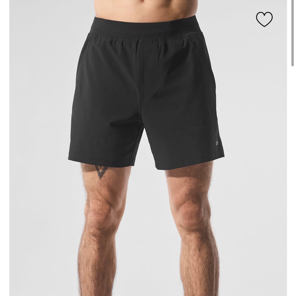 4TH RESTOCK ALO Yoga Men’s “Repetition” Short 5” Inseam (M) *LIMITED STOCK*